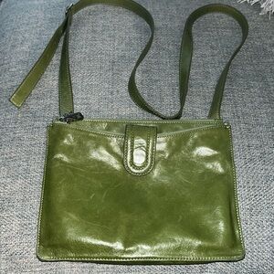 Leather HOBO crossbody 9x7 inches with many compartments.